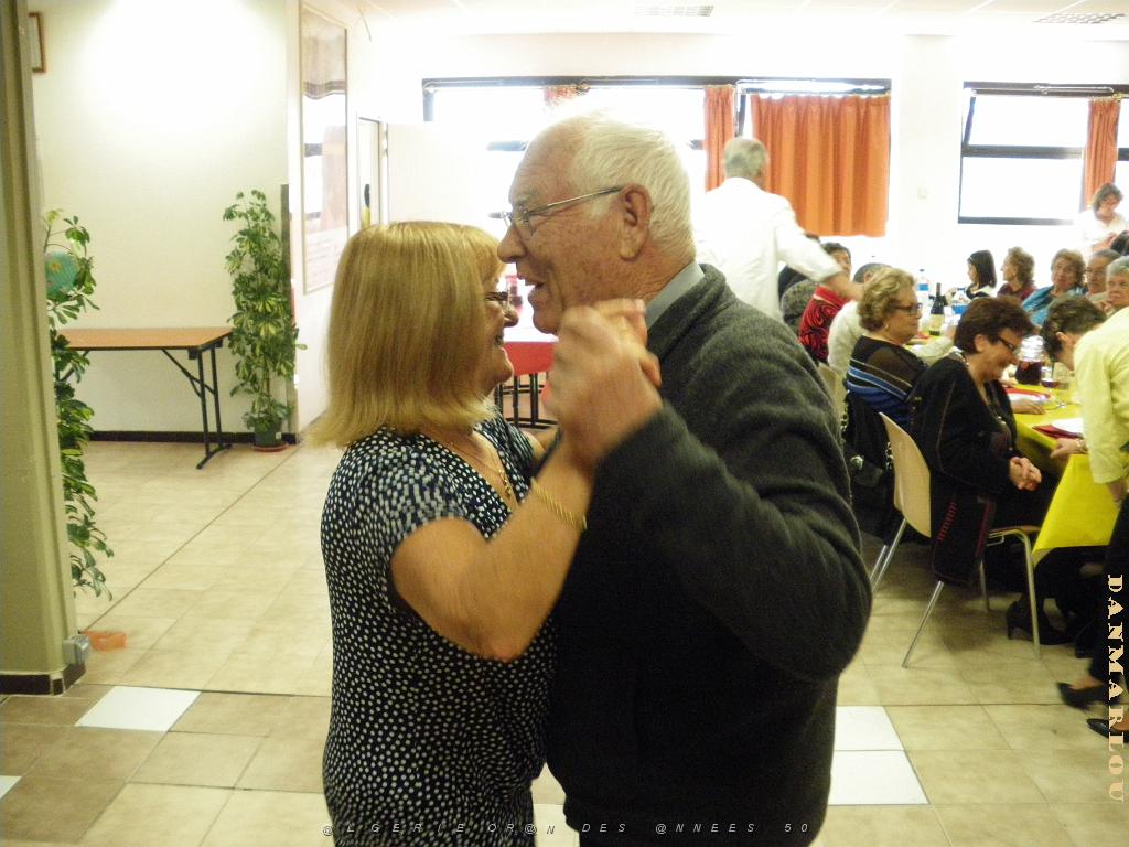 2015 04 06 AVRIL ST LAURENT DU VAR PAELLA AVEC L ALFAN  (31).JPG
